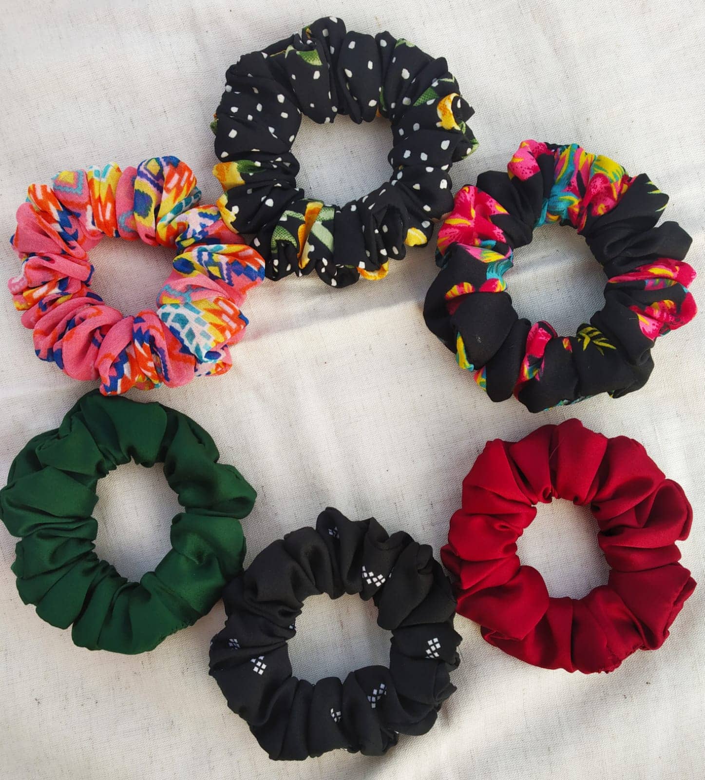 Catch My Drift's Lovely Multiple Use Scrunchies for Women (Premium Quality and Completely Handmade) Hair Styling Tools Catch My Drift India 