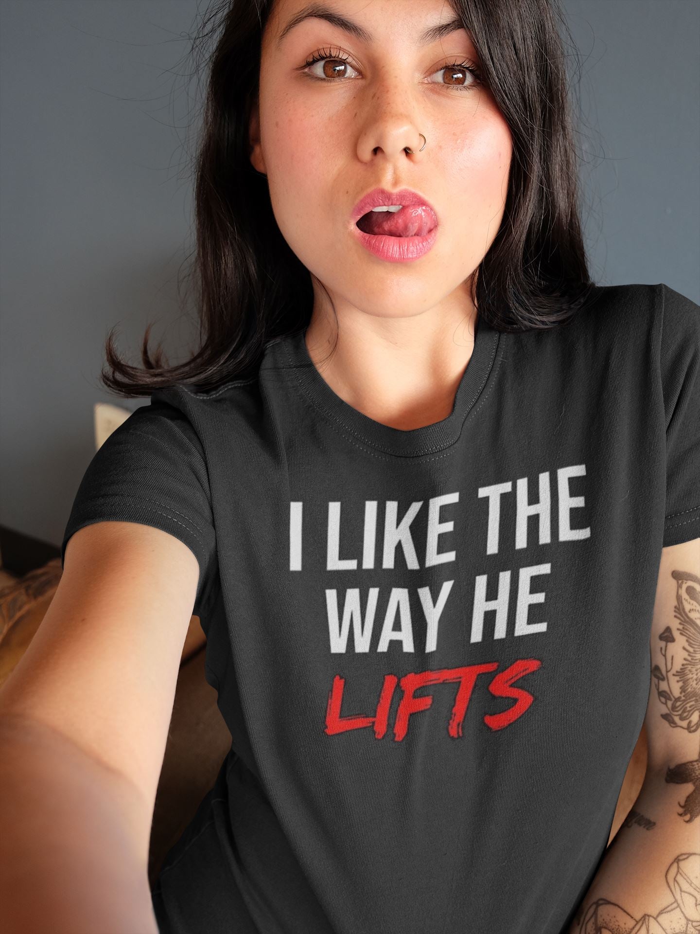 I Like the Way He Lifts Special Couple T Shirt for Women freeshipping - Catch My Drift India