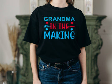 Grandma in the Making Special Black T Shirt for Women
