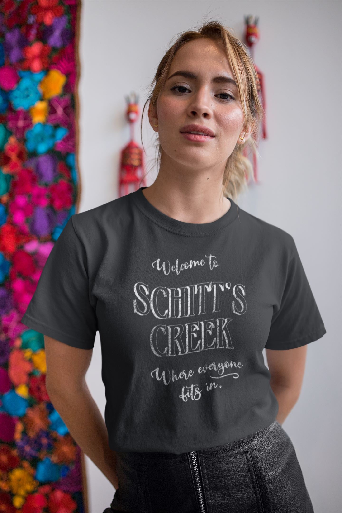 Welcome to Schitt's Creek Where Everyone Fits In Official Black T Shirt for Men and Women freeshipping - Catch My Drift India